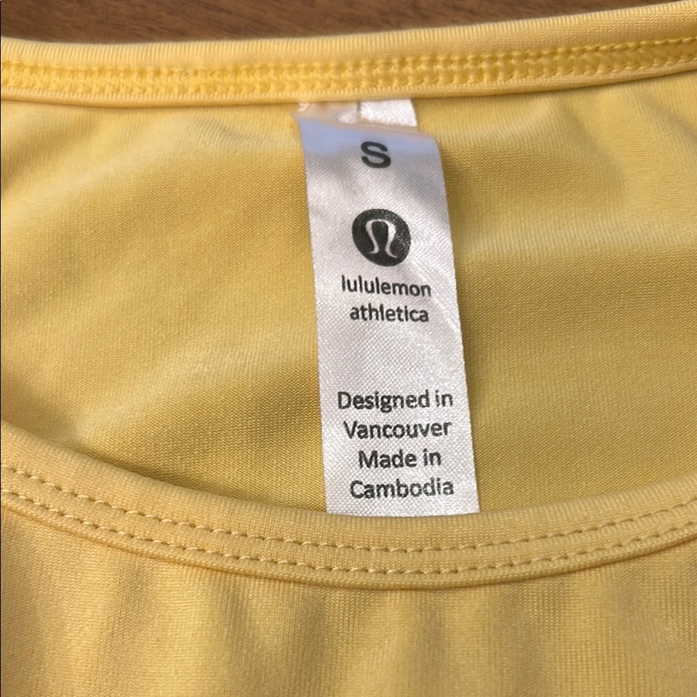 Lululemon Athletica Yellow Fitted Cut Out Tank Top - Picture 2 of 8